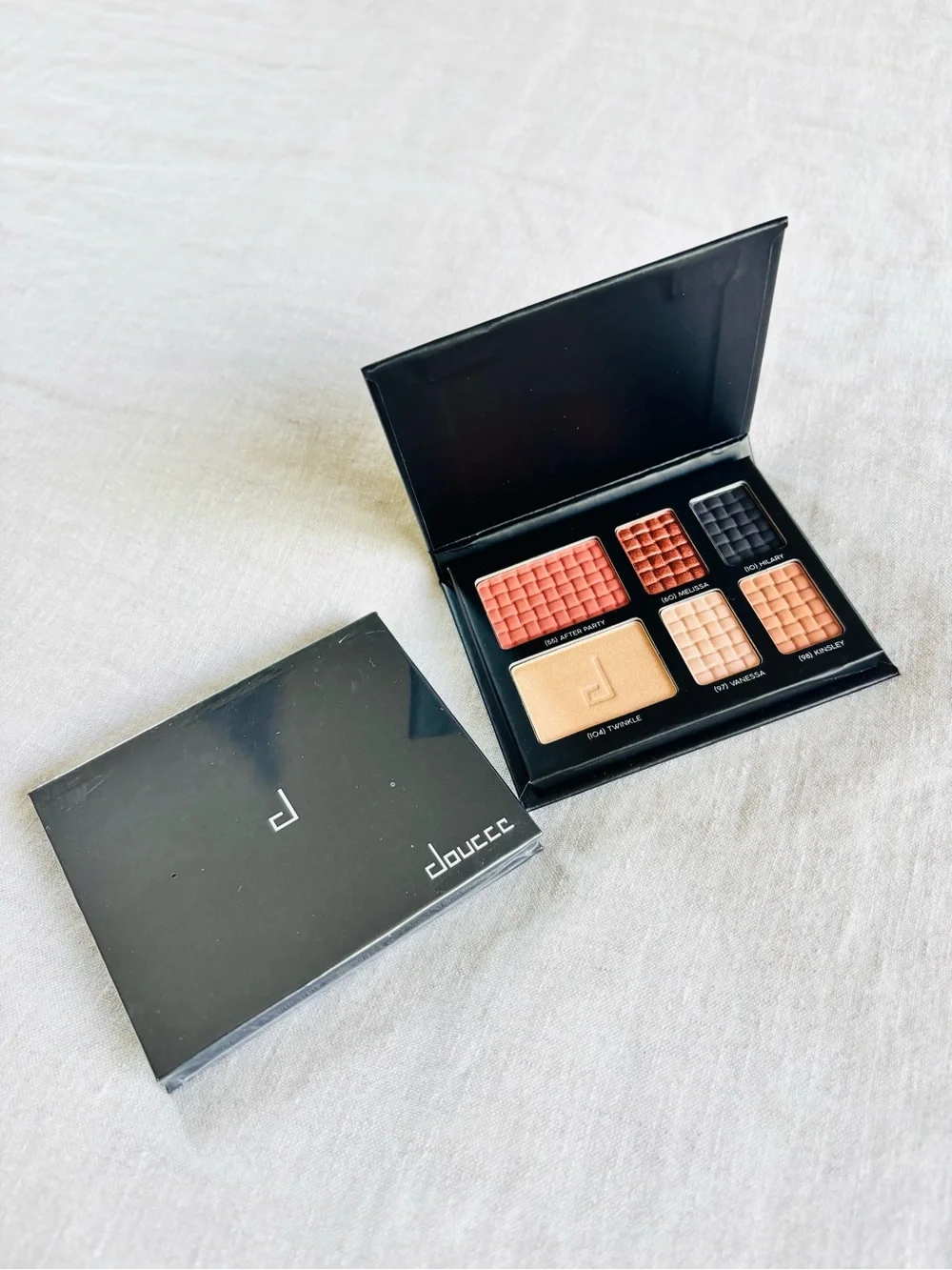 NWT Doucce Eyeshadow palate